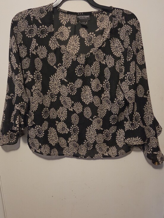 Notations Tops - NOTATIONS Black and Cream Floral V-Neck Blouse
